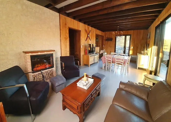 Le Chalet Du Moulin De Lapeyre Otel Saint-Estephe (Dordogne)